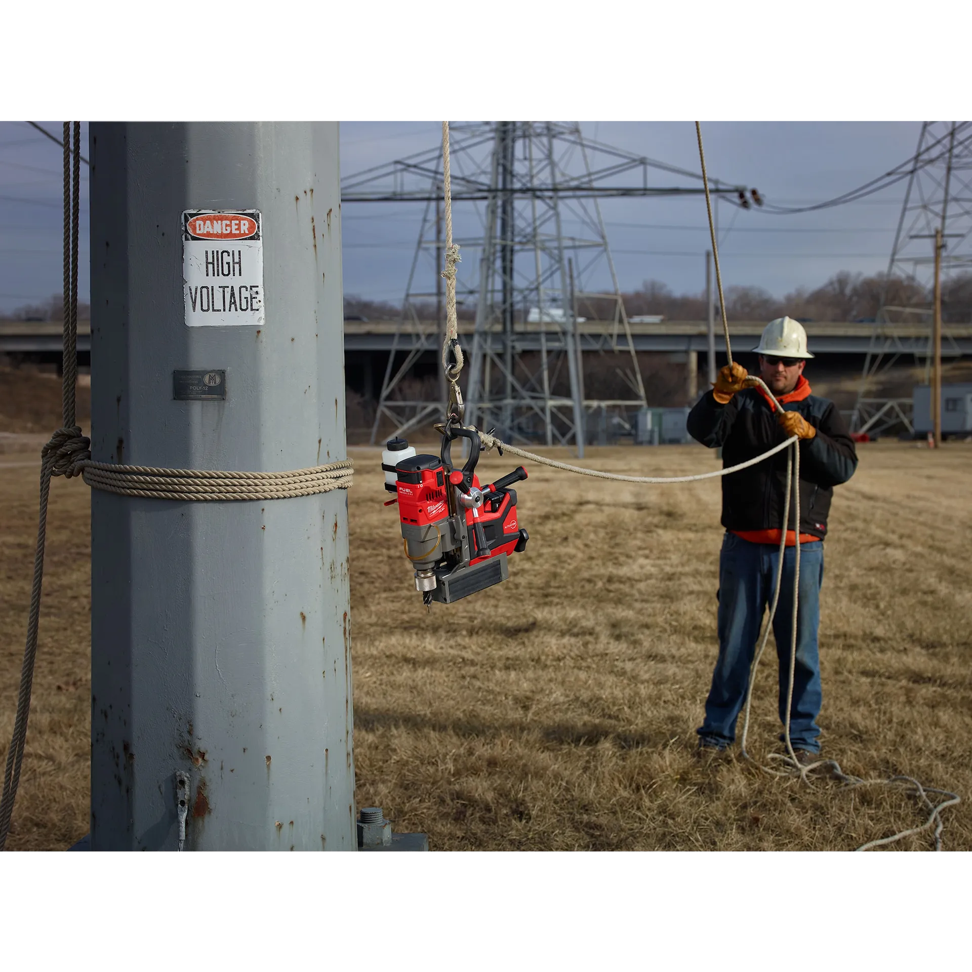 Milwaukee Electric M18 Fuel Lineman Mag Drill - MLW-2788-22HD | MFVCanada.com