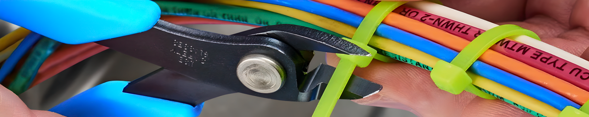 Cable Clips & Ties, Loop | MFVCanada.com | Munro Industries mfv-100303131001