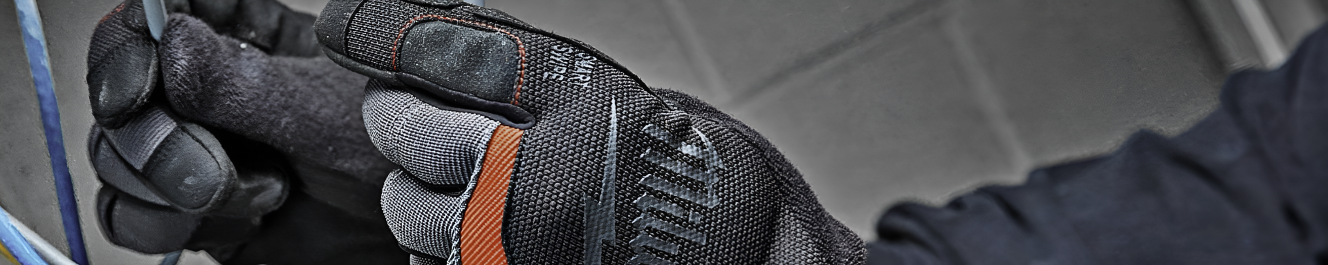 Electric Safety Gloves | MFVCanada.com | Munro Industries mfv-100303012605