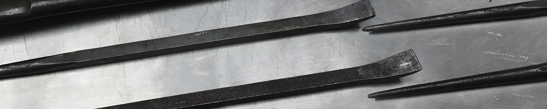 Line-Up Pry Bars | MFVCanada.com | Munro Industries mfv-100303051704
