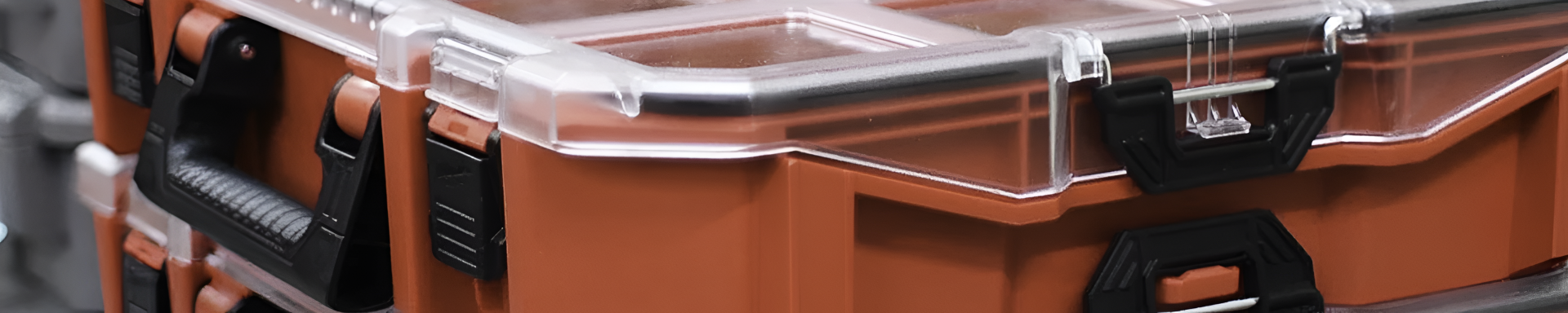 Portable Tool Boxes & Totes | MFVCanada.com | Munro Industries mfv-1003030516