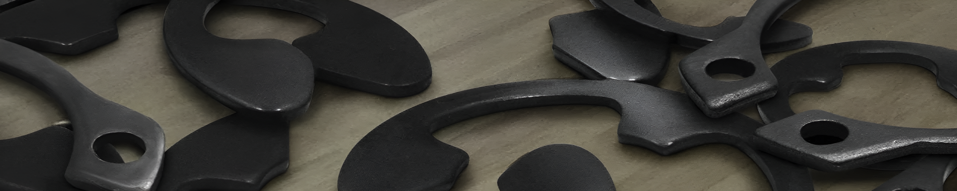 Retaining Rings | MFVCanada.com | Munro Industries mfv-1003030408