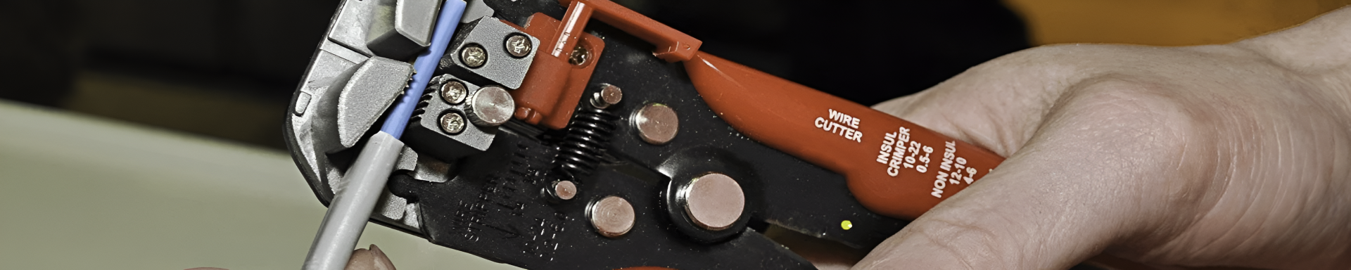 Wire & Cable Tools | MFVCanada.com | Munro Industries mfv-100303070111