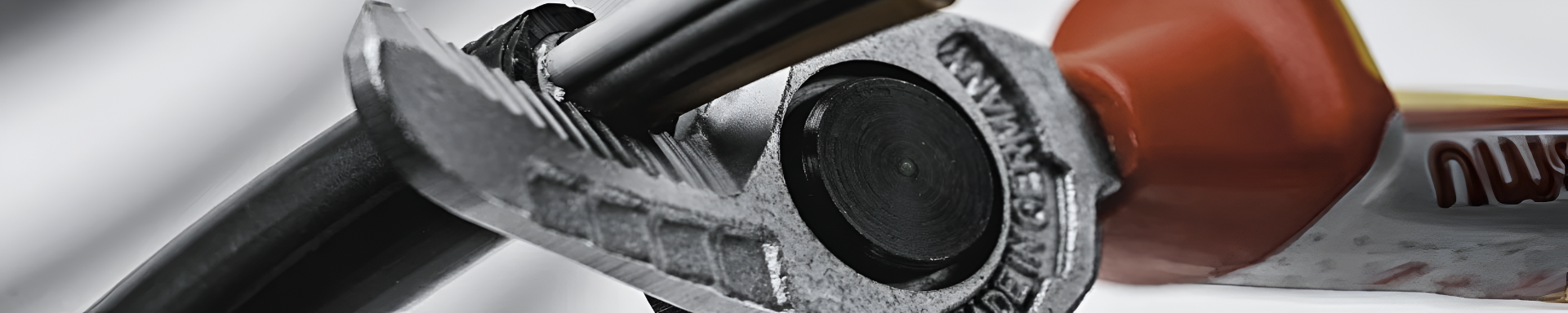 Cable Cutters | MFVCanada.com | Munro Industries mfv-100303053101