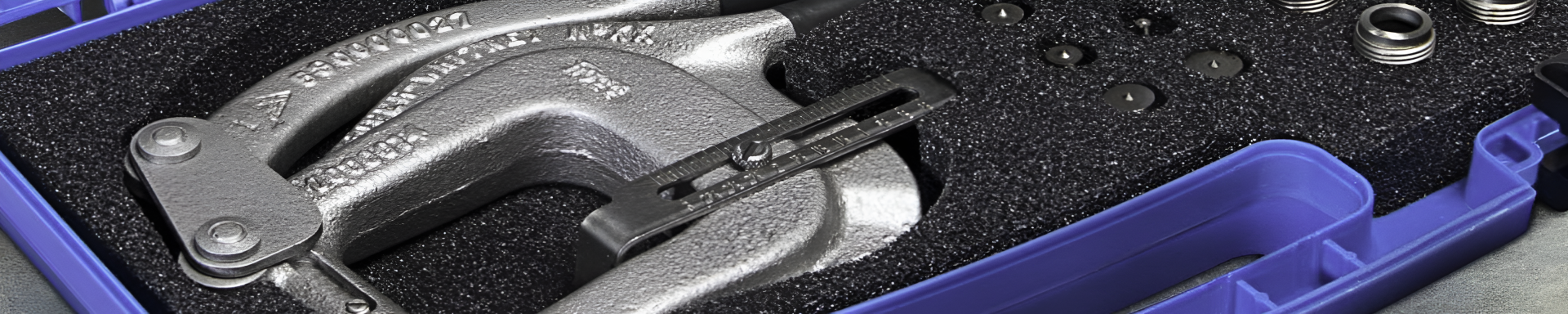 Lever-Operated Punches | MFVCanada.com | Munro Industries mfv-100303051805