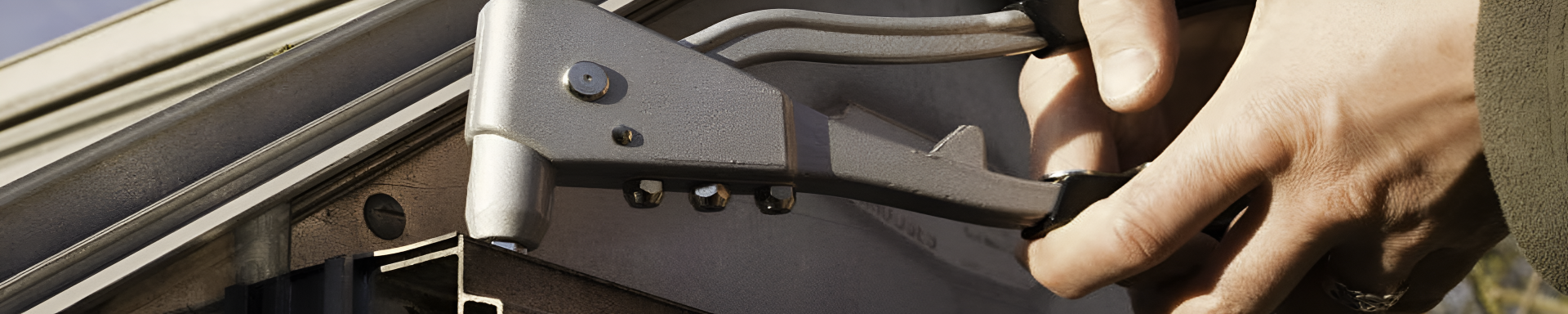 Rivet Tools | MFVCanada.com | Munro Industries mfv-100303040905